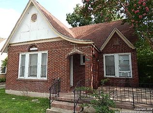 1705 W Summit Ave, San Antonio, TX 78201