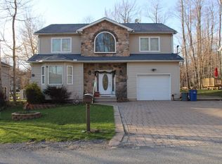 6430 Marvin Gdns, Tobyhanna, PA
