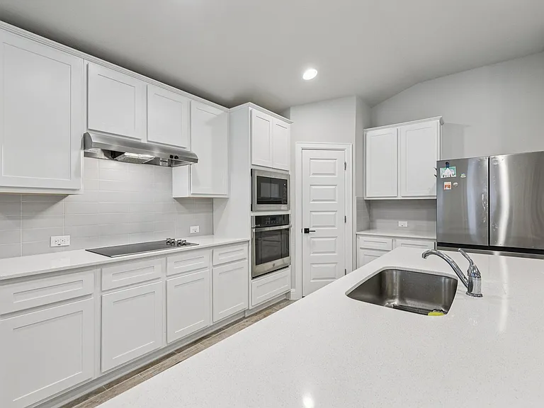 21709 Osage Ln — Photo 13