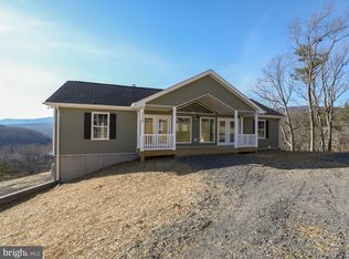 1104 Hightop, Linden, VA 22642