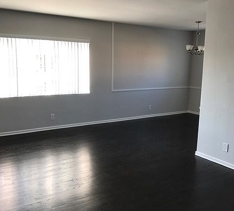 2nd image of 3212 Bagley Ave APT 5