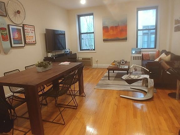 4th image of 321 E 66th St APT 2C