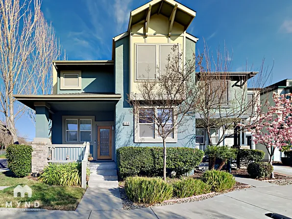 398 Metro Ln, West Sacramento, CA 95605