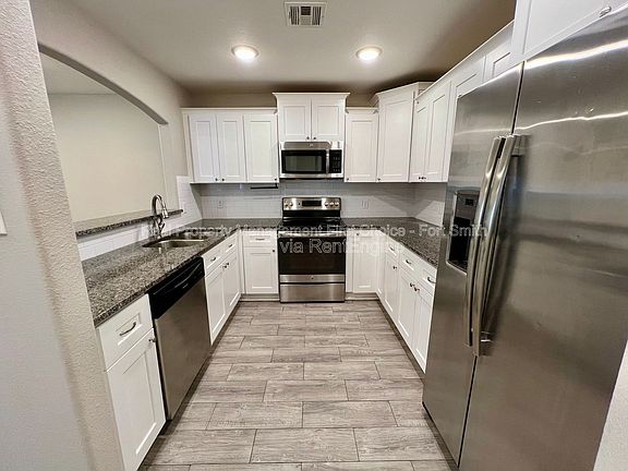 5th image of 6623 Leightyn Ln