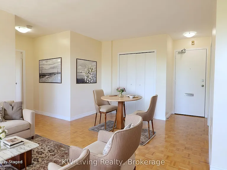 480 Lakeshore Rd E #506 — Photo 19