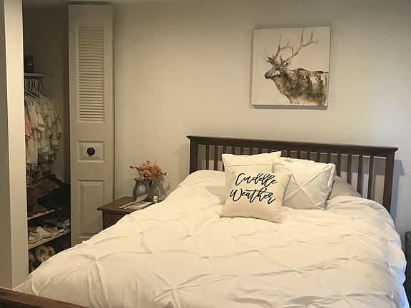 Upstairs Bedroom 2