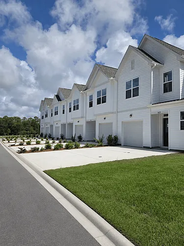 Creekview Landing Photo 1