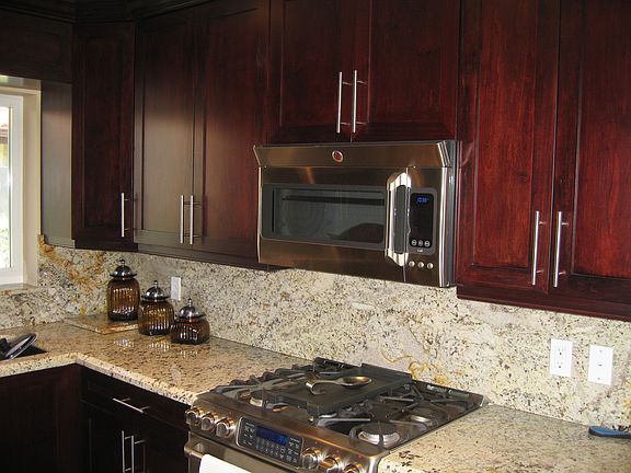 2nd image of 2720 NE 23rd Pl