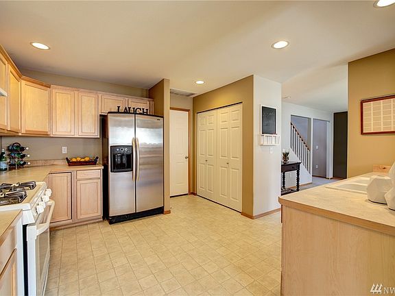 3rd image of 13415 31st Dr SE