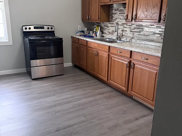 106 E Park Ln #108 — Photo 7