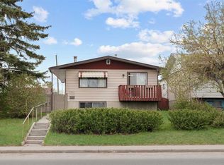 1521 E 44th St SE, Calgary, AB T2A 3A4
