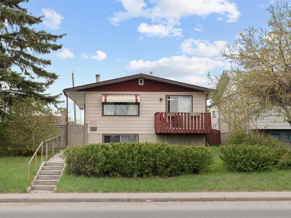 1521 E 44th St SE, Calgary, AB T2A 3A4