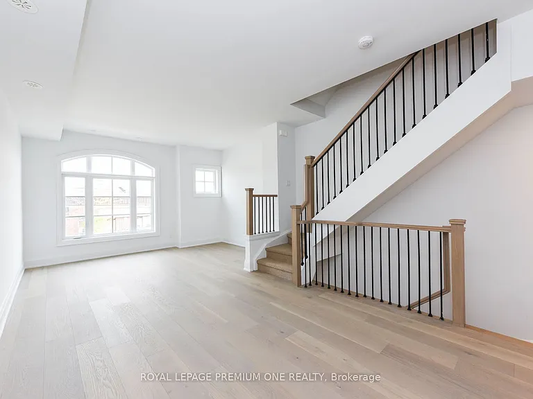 130 Joymar Dr #111 — Photo 4