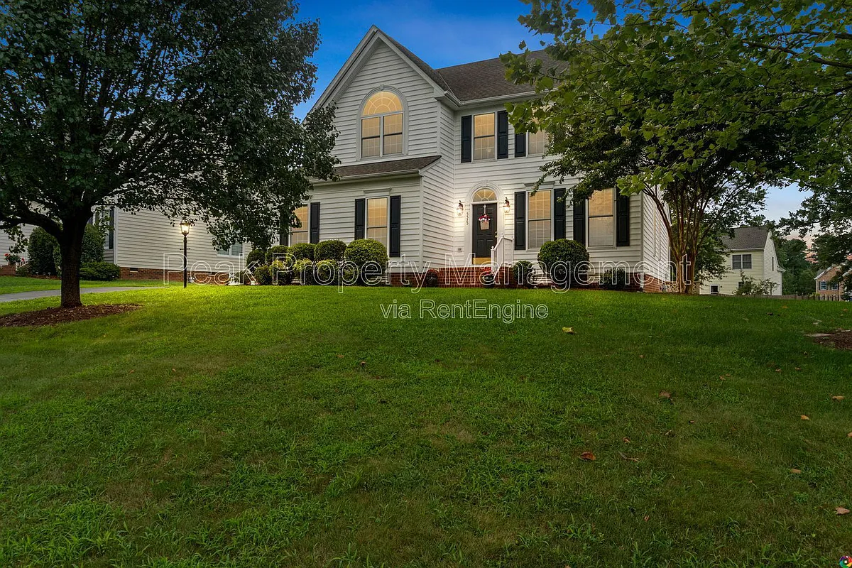 Building Photo - 5525 Barnsley Ter