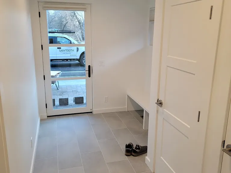 109 W Spruce St #4 — Photo 7