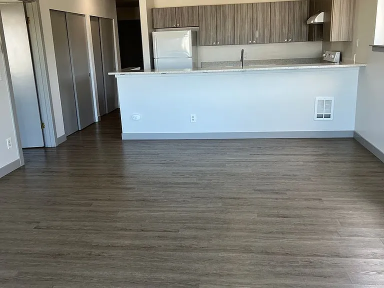 2921 Federal Ave — Photo 3