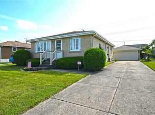 113 Saint Felix Ave, Cheektowaga, NY 14227