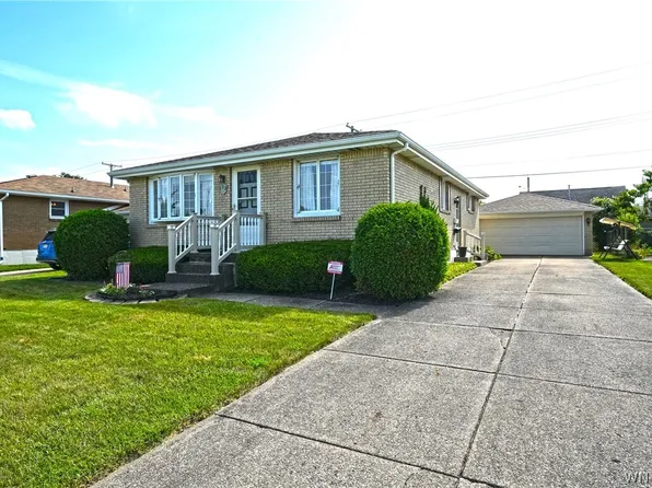 113 Saint Felix Ave, Cheektowaga, NY 14227