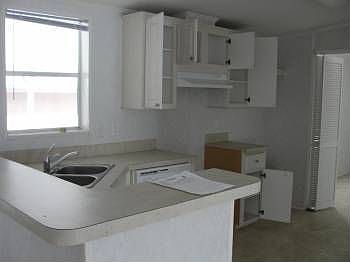 5th image of 13511 SW 7th Pl