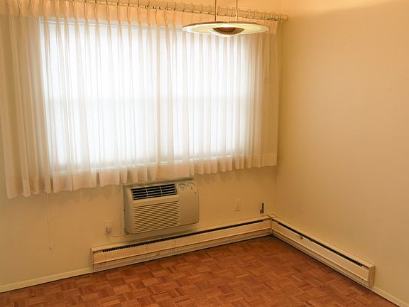 5th image of 7316 Sieloff Dr