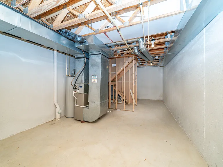 223 Tucker St — Photo 21