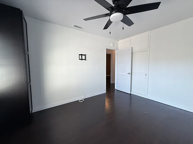 527 N San Antonio Ave — Photo 15
