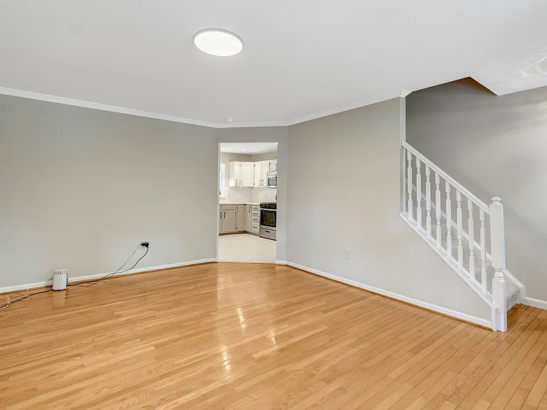 10929 Park Rd — Photo 7