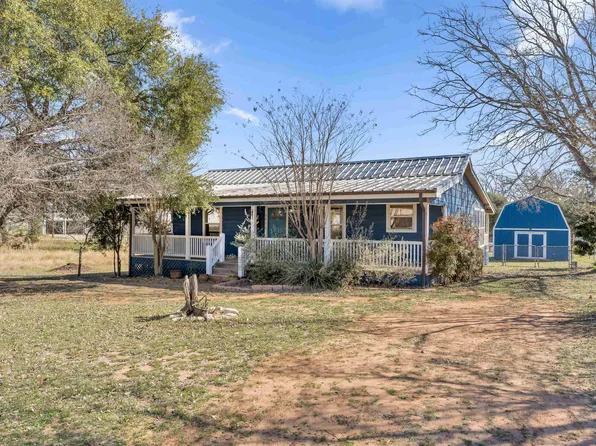 3810 Coyote Trail, Kingsland, TX 78639