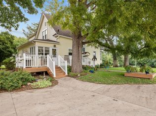 715 12th St, Port Byron, IL 61275