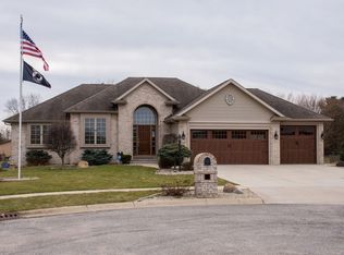 58405 Hayes Ct, Goshen, IN 46528