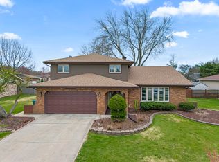 8123 Bob O Link Rd, Orland Park, IL 60462