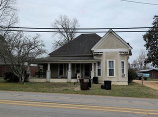 207 W Central St, Warren, AR 71671