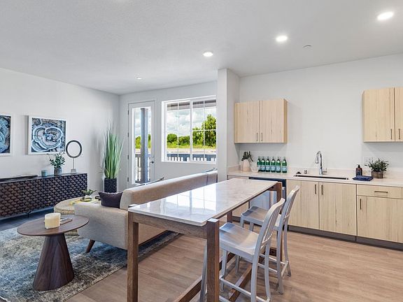 5th image of 2255 Amber Ln #2B-1Ba-801Sqft