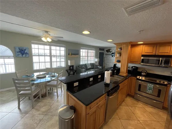 445 Hamden Dr APT 505, Clearwater, FL 33767