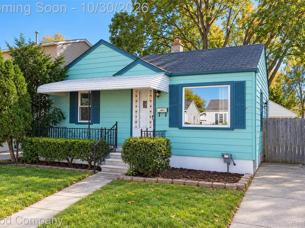 912 E Shevlin Ave, Hazel Park, MI 48030