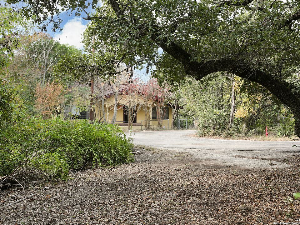 1st image of 18106 Lake Shore Dr