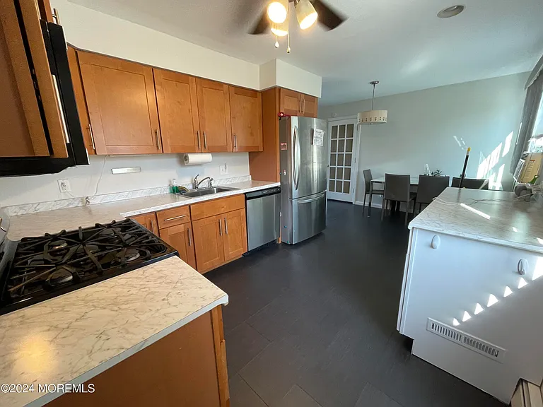 279 Cummings Ave — Photo 9