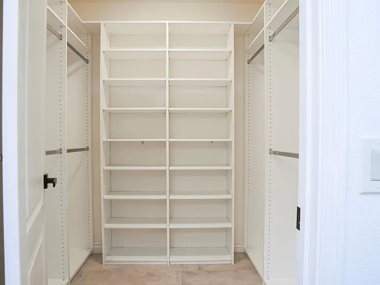 24901 Seagate Dr — Photo 15