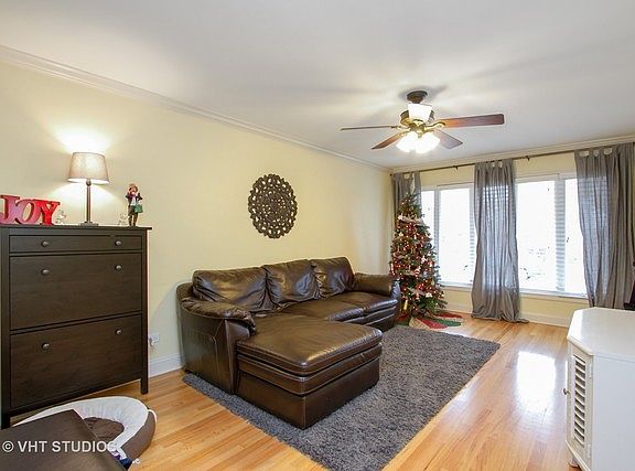 2nd image of 10037 S Homan Ave