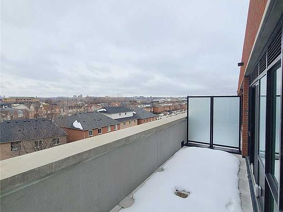 3rd image of 2300 Saint Clair Ave W #524