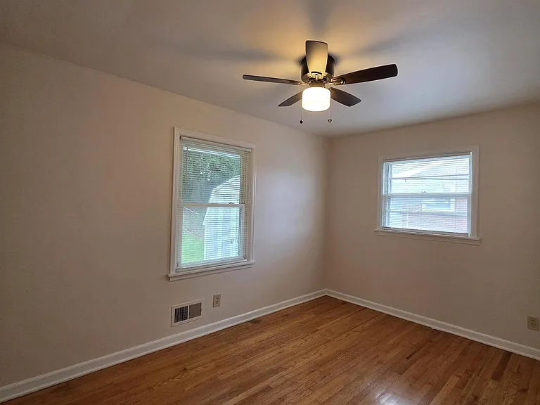 462 Frances Dr NW — Photo 7