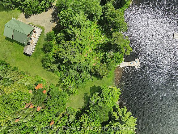 4th image of 3047 Harburn Rd