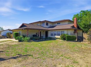 9476 Cypress Ave, Fontana, CA 92335