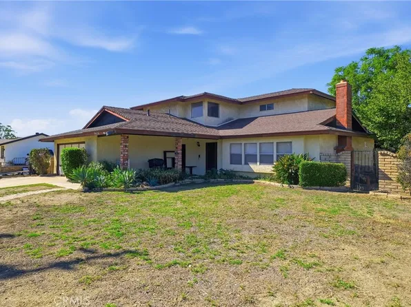 9476 Cypress Ave, Fontana, CA 92335