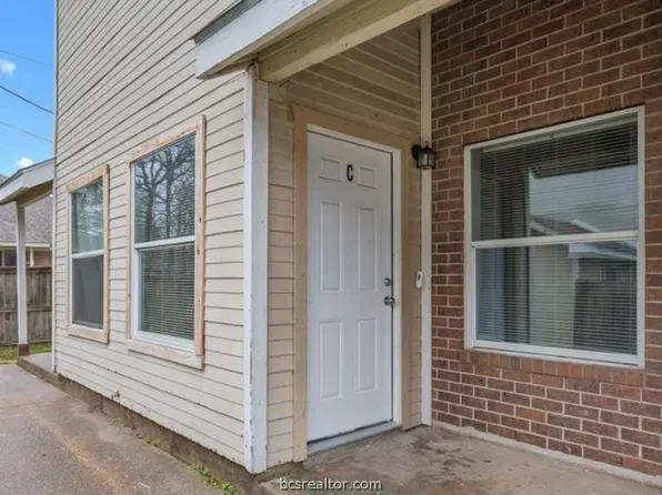 1104 Verde Dr #D, Bryan, TX 77801