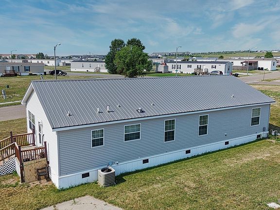 5th image of 3801 21st Ave W
