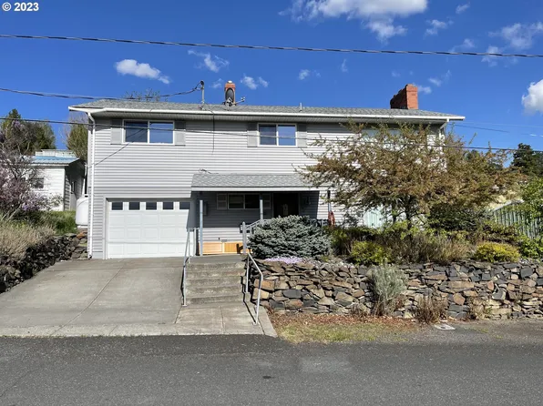 140 S Gilmore St, Heppner, OR 97836