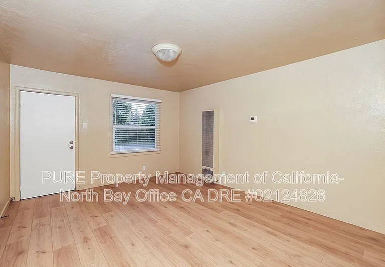 314 Cooper Ln — Photo 8