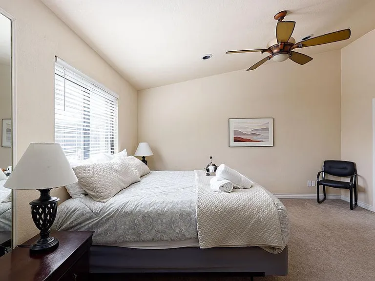 6073 E Beck Ln — Photo 17