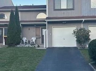 25 Darin Rd, Warwick, NY 10990